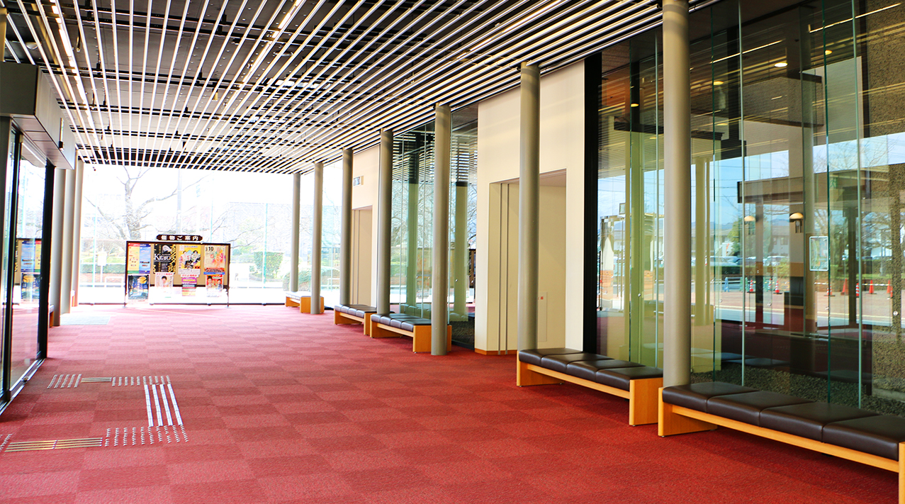 エントランスホール